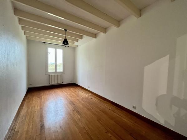 Maison à louer |                                        Laruscade |                                        4 pièces  | 115 m²