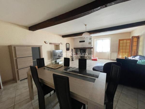 Maison - Oloron-sainte-marie - Réf.:204749 OLORON - MAISON ANCIENNE RENOVEE TYPE T4 AUX BEAUX VOLUMES DE 191 M² -