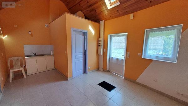 Maison individuelle à vendre à Huelgoat dans le Finistère (29690), ref : 29066-1077978