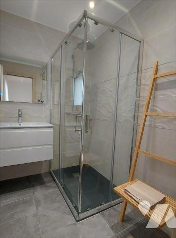 MAISON COMPTEMPORAINE SERRE LES SAPINS