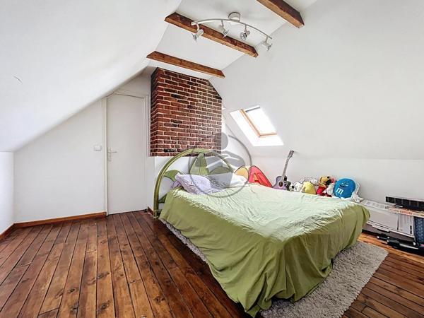 Vente Maison 9 pièces 237 m2 à Saint-Quentin