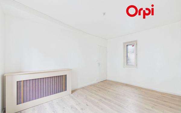 Appartement à louer    3 pièces •  Bernay