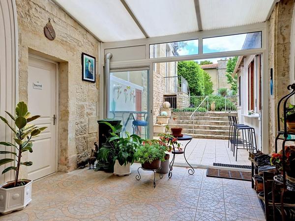 MAISON DE MAITRE IDEALE POUR UNE GRANDE FAMILLE