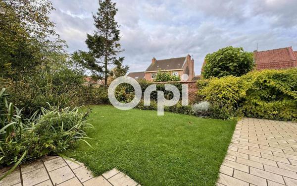 Maison à vendre    7 pièces •  Hazebrouck