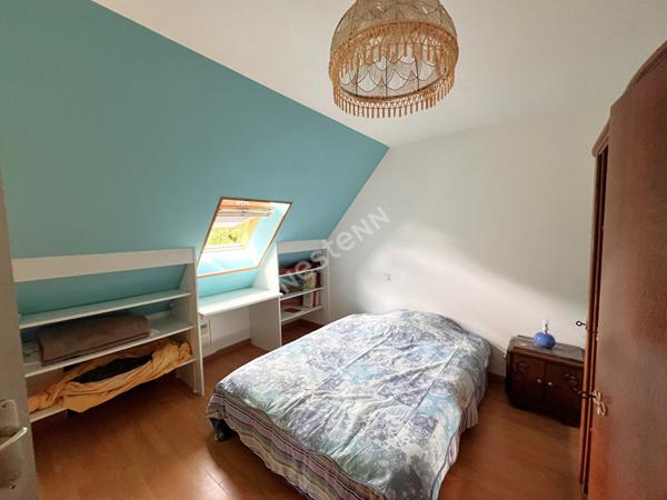 Ensemble immobilier avec fermette et batiments sur 2,6 hectares a VAL-FOUZON (INDRE 36)