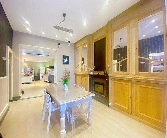 MAISON DE VILLE SEMI-INDIVIDUELLE LUMINEUSE ET CHALEUREUSE