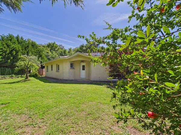 RARE - Maison familiale de 127 m² avec belle parcelle de 1 500 m² , Sadirac RARE - Maison familiale de 127 m² avec belle parcelle de 1 500 m² , Sadirac