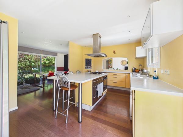 RARE - Maison familiale de 127 m² avec belle parcelle de 1 500 m² , Sadirac RARE - Maison familiale de 127 m² avec belle parcelle de 1 500 m² , Sadirac