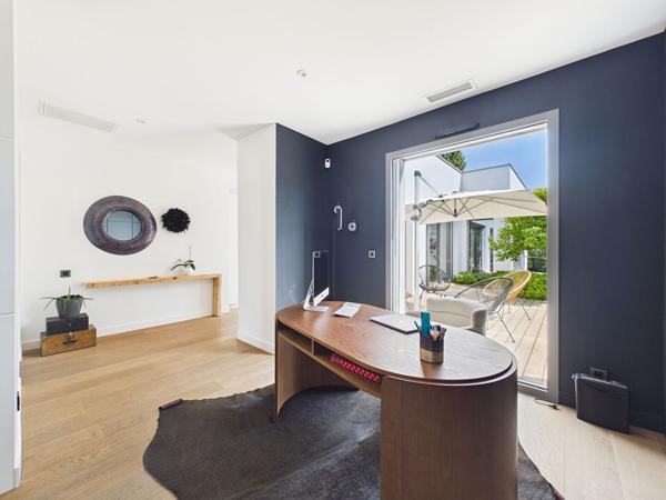 Propriété d'exception avec vu dégagée de 350m2 habitable sur parc de 3800m2 avec piscine , Bouliac Propriété d'exception avec vu dégagée de 350m2 habitable sur parc de 3800m2 avec piscine , Bouliac