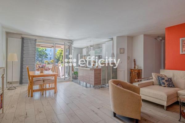 Appartement 4 pièces - 92 m² Exclusivité efficity