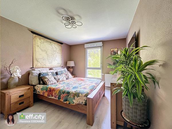 Appartement 5 pièces - 123 m² Exclusivité efficity