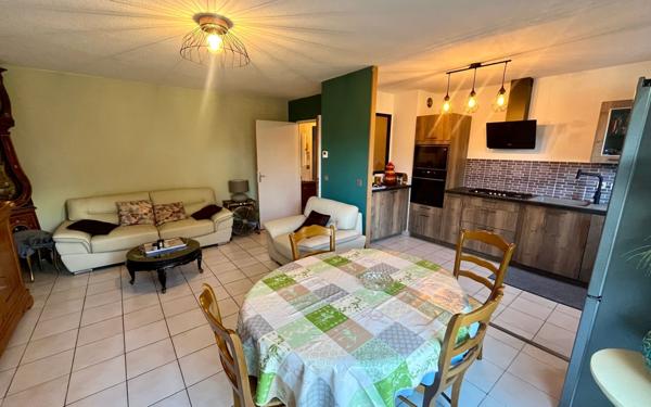 Appartement à vendre    3 pièces • 67 m2 Uzès