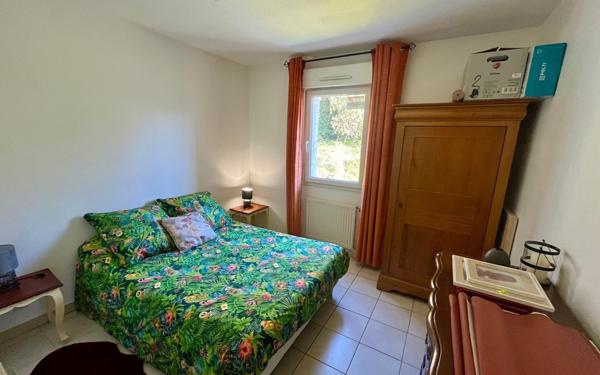 Appartement à vendre    3 pièces • 67 m2 Uzès