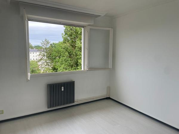 APPARTEMENT 4 PIECES ROND POINT DE PARIS - CROISSANT , Nantes