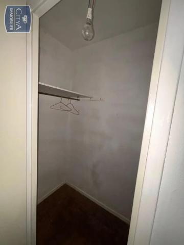 Appartement à louer 4 pièces 84.3m²