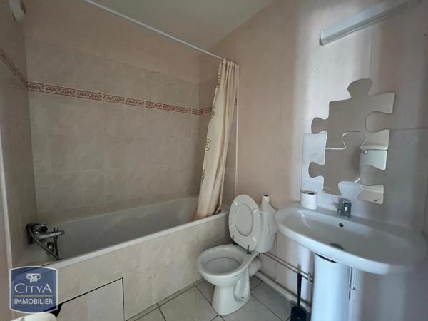 Appartement à louer 1 pièce 26.68m² Blois (41000)