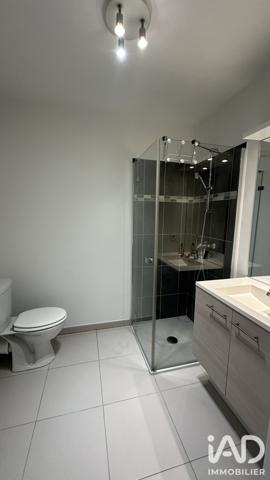 Location appartement 2 pièces 42 m² Antibes
