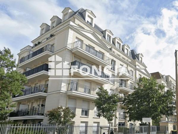 Location Appartement 4 pièces 72.85 m² - 156 AVENUE PASTEUR Le Blanc Mesnil 93150