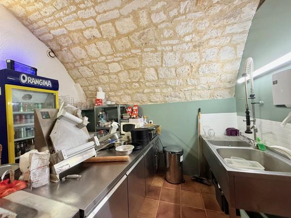 Montcuq (46): Fond de commerce Montcuq