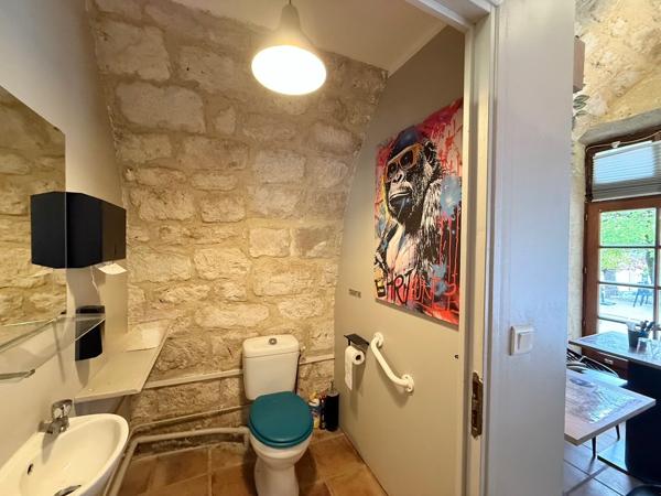 Montcuq (46): Fond de commerce Montcuq
