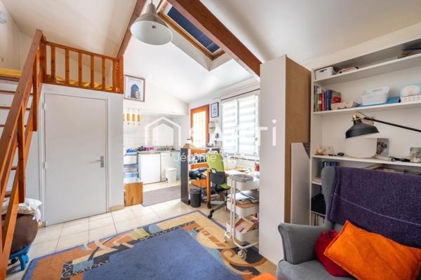 POISSY – Quartier de l’Abbaye – Maison familiale 4 chambres + dépendance