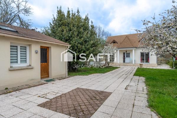 POISSY – Quartier de l’Abbaye – Maison familiale 4 chambres + dépendance