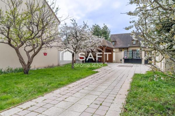 POISSY – Quartier de l’Abbaye – Maison familiale 4 chambres + dépendance