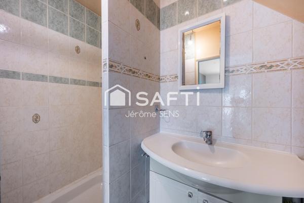 POISSY – Quartier de l’Abbaye – Maison familiale 4 chambres + dépendance