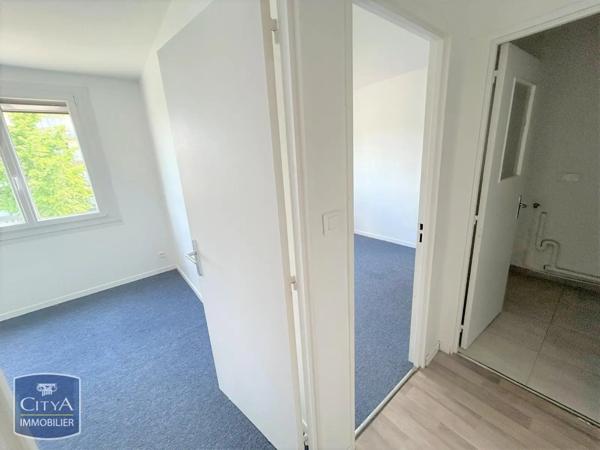 Appartement à louer 3 pièces 59.1m² Laon (02000)