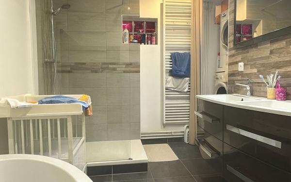 Maison à vendre    3 pièces • 83 m2 Le Petit-Quevilly