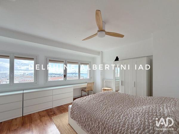 Location appartement 4 pièces 74 m² Toulon