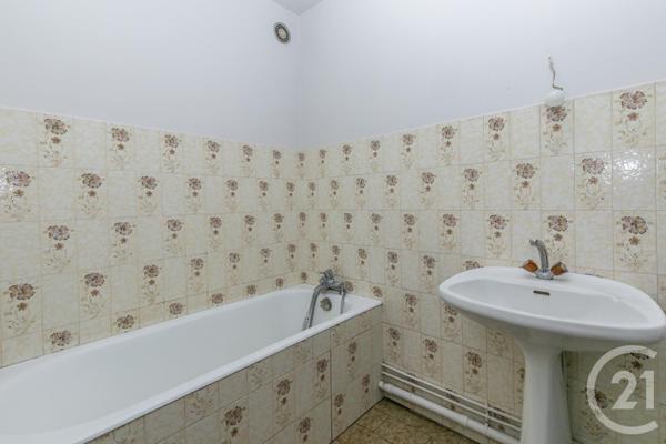 Appartement F4 à vendre  4 pièces - 87,97 m2 ST MAUR DES FOSSES - 94