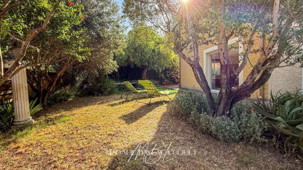 BÉZIERS MAISON FAMILIALE D'ENVIRON 139 M²  3 CHAMBRES + BUREAU  JARDIN ARBORÉ  PISCINE  GARAGE