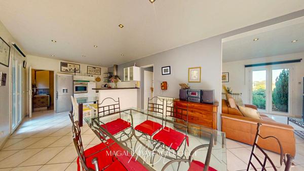BÉZIERS MAISON FAMILIALE D'ENVIRON 139 M²  3 CHAMBRES + BUREAU  JARDIN ARBORÉ  PISCINE  GARAGE