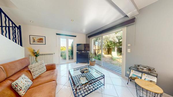BÉZIERS MAISON FAMILIALE D'ENVIRON 139 M²  3 CHAMBRES + BUREAU  JARDIN ARBORÉ  PISCINE  GARAGE