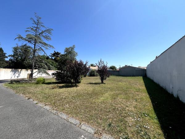 Terrain viabilisé avec permis de construire