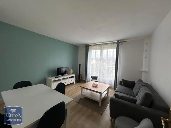 Appartement à louer 3 pièces 48.98m² Beauvais (60000)