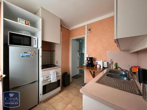 Appartement à louer 3 pièces 48.98m² Beauvais (60000)