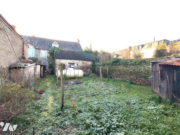 Centre Bourg - Maison à rénover - 4 chambres - Jardin
