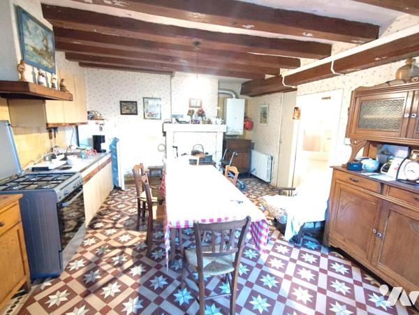 Centre Bourg - Maison à rénover - 4 chambres - Jardin