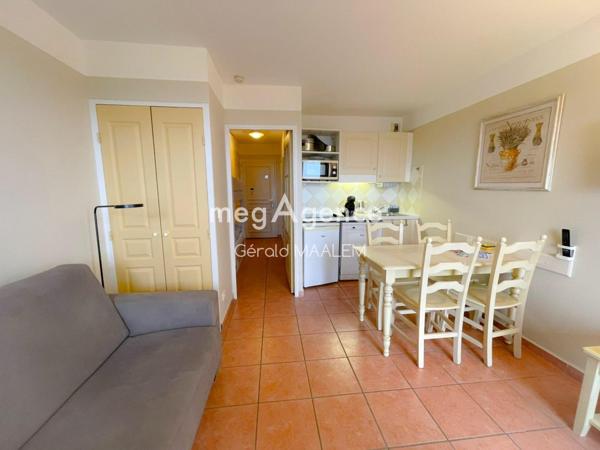 Appartement à ROQUEBRUNE-SUR-ARGENS, 83380 - 1 pièce 22m²