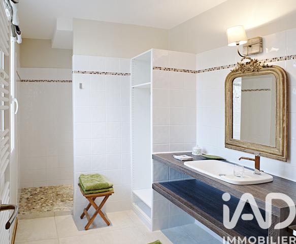 Maison à vendre 7 pièces 250 m² Sainte-Eulalie-en-Born