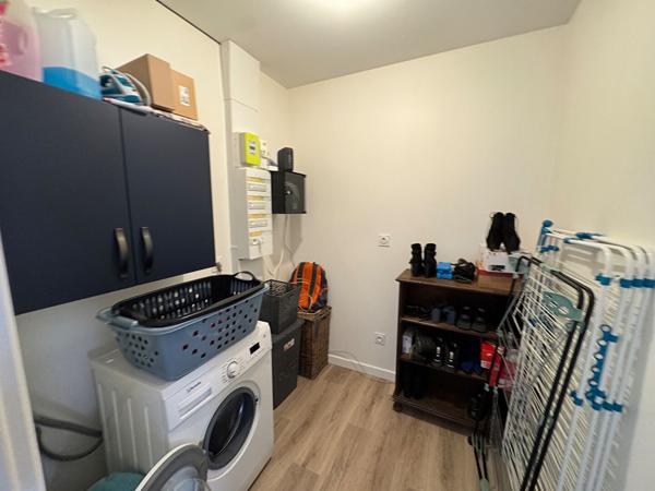 LISLE SUR TARN . APPARTEMENT DE +/- 80 M²