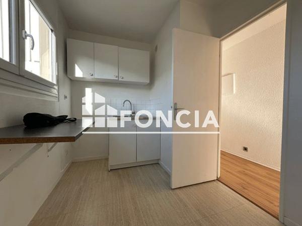 Location Appartement 2 pièces 41.7 m² - Chatou 78400
