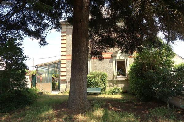 Maison de ville à vendre à Châtellerault dans la Vienne (86100), ref : 86024-MAIS2369 Centre-ville