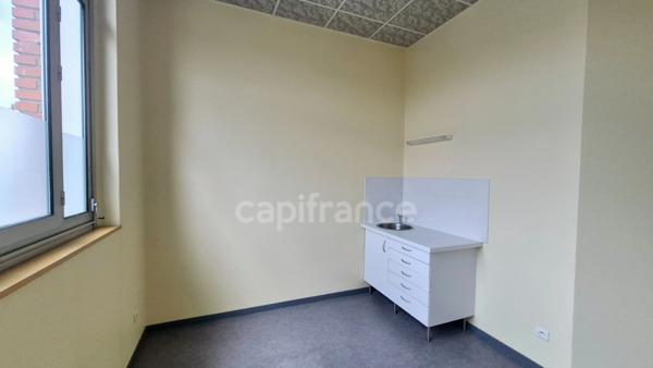 Réelle Opportunité en exclusivité – Baisse de Prix ! Locaux / Bureaux à Tarbes
