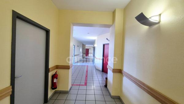 Réelle Opportunité en exclusivité – Baisse de Prix ! Locaux / Bureaux à Tarbes