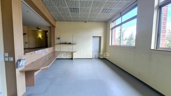 Réelle Opportunité en exclusivité – Baisse de Prix ! Locaux / Bureaux à Tarbes