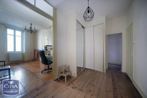 Maison à vendre 8 pièces 262m² Bourg-en-Bresse (01000)