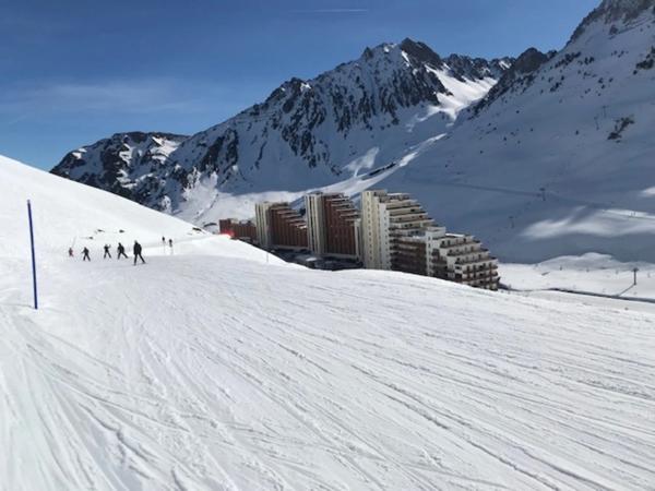 Appartement à vendre 1 pièces LA MONGIE (65) avec balcon, cellier et casier à ski.